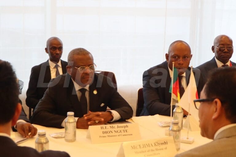 Cameroun-Japon : Les Premiers Ministres Scellent un Avenir de Coopération Renforcée lors de la TICAD 2025