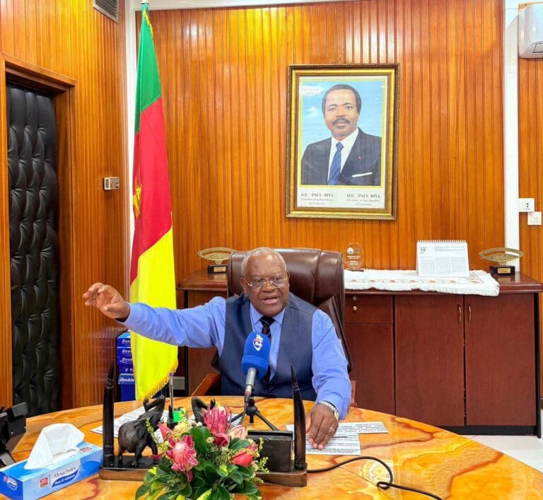 Le Ministre Joseph Le suspend une cadre du MINFOPRA